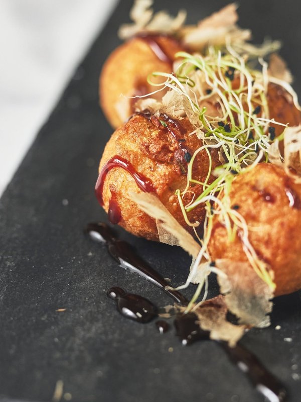 Takoyaki de pulpo - Tanni Sushi